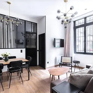  Appartement Pigalle Saint-lazare
